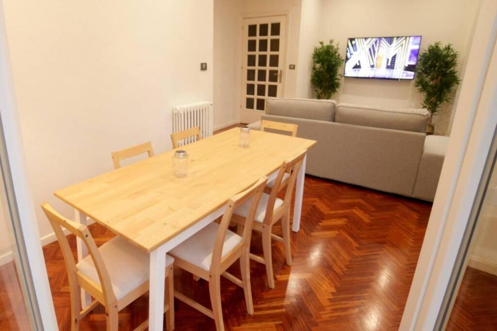 Apartamento Piso Lujo En Gran Via Con Garaje Vigo Exterior foto