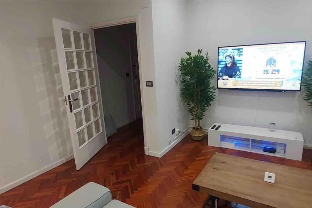 Apartamento Piso Lujo En Gran Via Con Garaje Vigo Exterior foto